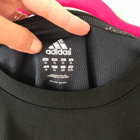 Black adidas T-shirt. Size XL. - Picture 4 of 4
